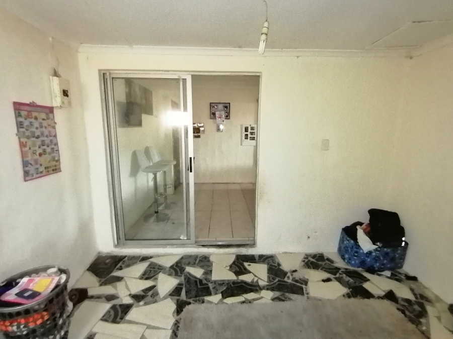 3 Bedroom Property for Sale in Ekuphumleni Western Cape